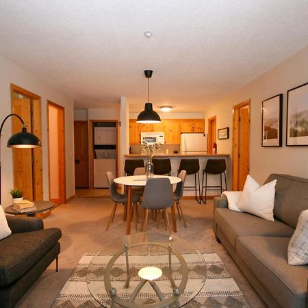 Crystal Forest 2Br Ski In Ski Out With Private Hot Tub Sun Peaks Dış mekan fotoğraf